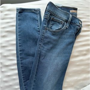 Levi’s 720 high rise super skinny